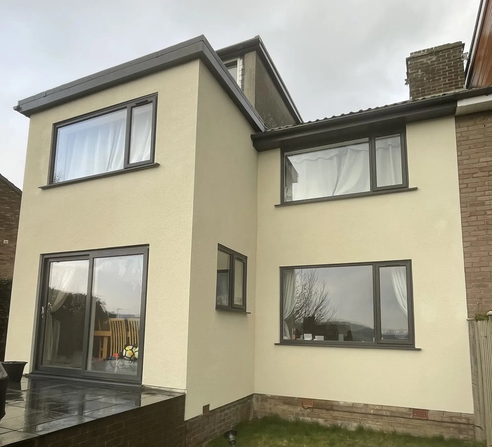 Monocouche render completed in Millhouses Sheffield S7 by P&R Solutions